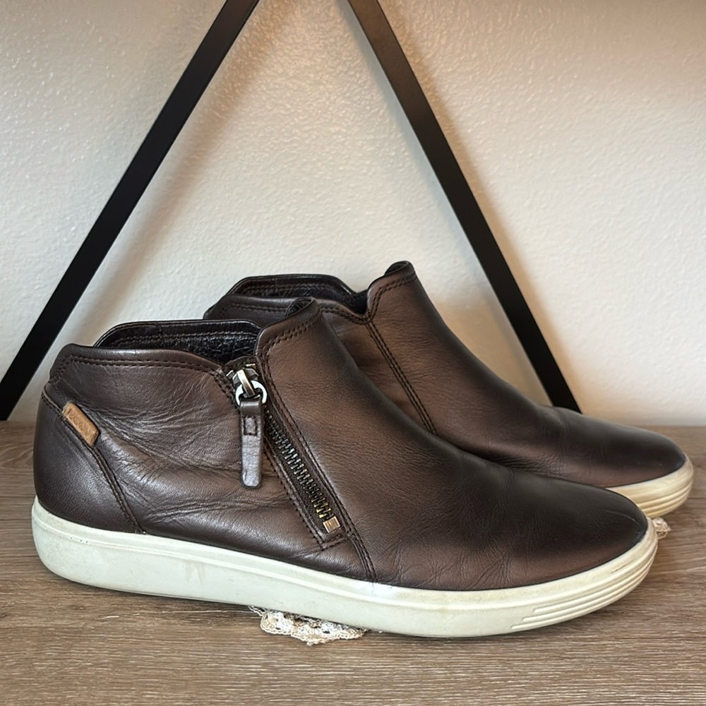 Ecco size 40